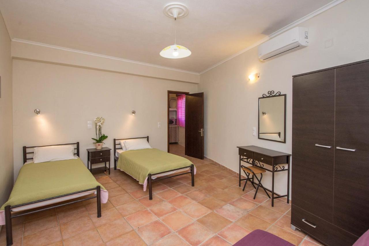 Georgia Apartments Sidari Sidari  Ngoại thất bức ảnh